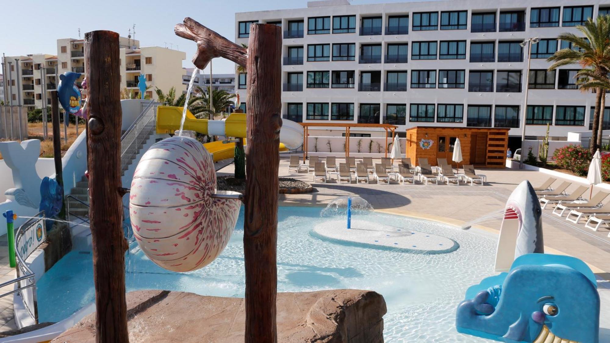 Marvell Club Hotel & Apartments San Antonio  Exteriör bild
